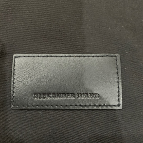 ALEXANDER WANG BLACK CROSSBODY LEATHER BAG WITH SILVER CHAIN AND DETAILS - Picture 8 of 9